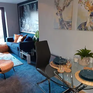 https://northern-lights-apartment.yorkshirehotels.net