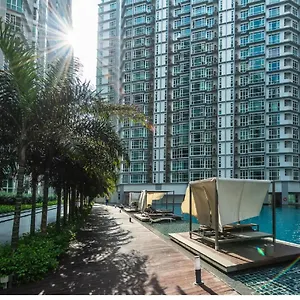 https://central-residence-homestay2-sungai-besi-kuala-lumpur.kualalumpurs-hotels.com