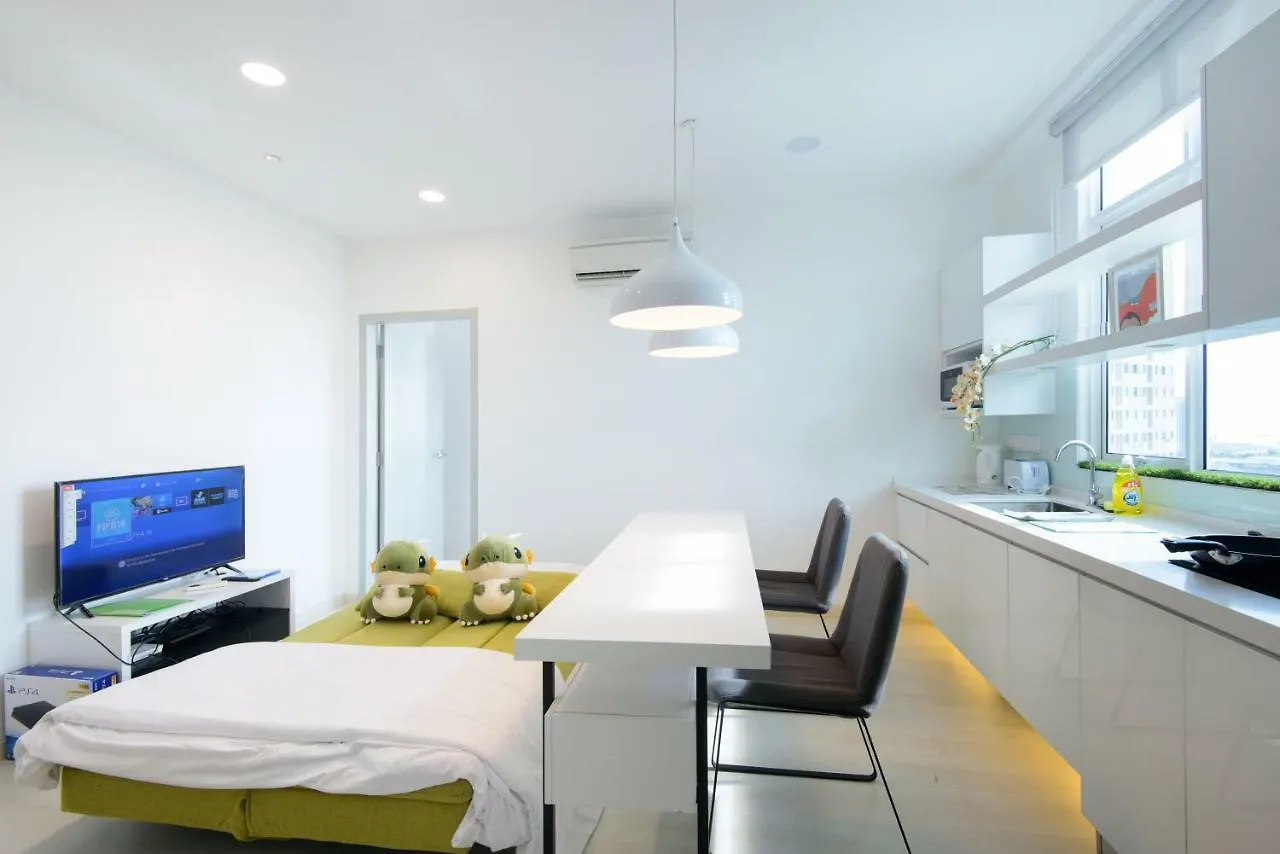 Straits Garden Suites, Georgetown Apartment George Town