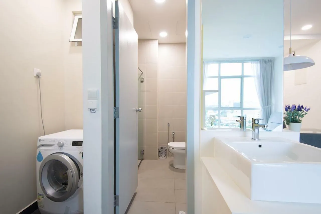 Straits Garden Suites, Georgetown Apartment George Town