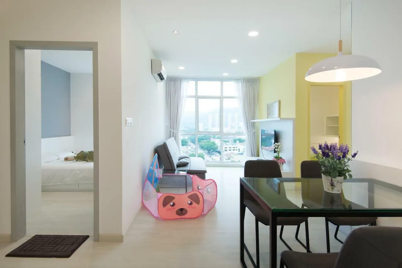 Straits Garden Suites, Georgetown Apartment George Town